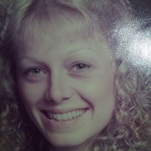 Meet your Posher, Becky